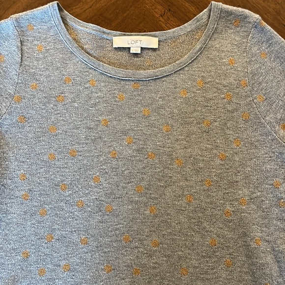 Loft Short Sleeve Grey Sweater with Metallic Gold Polkadots Sz S - Picture 3 of 6